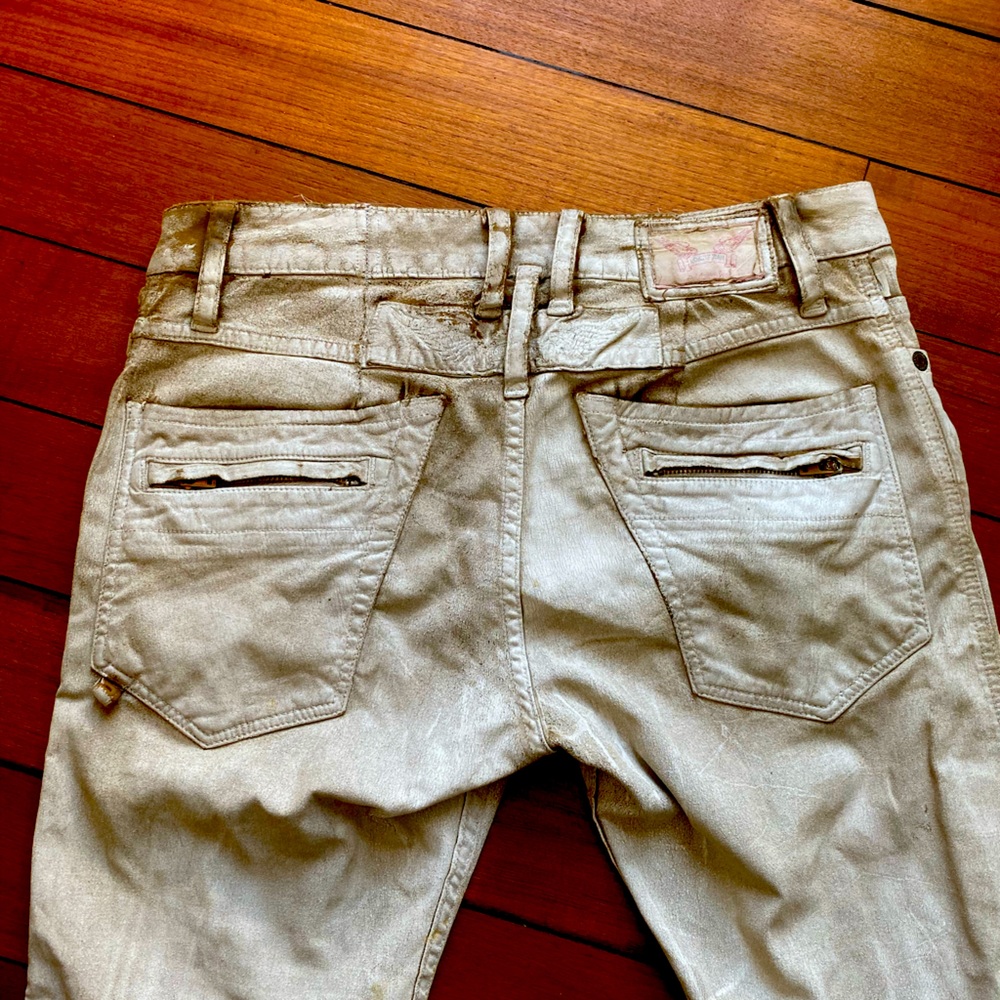 Robin’s jean